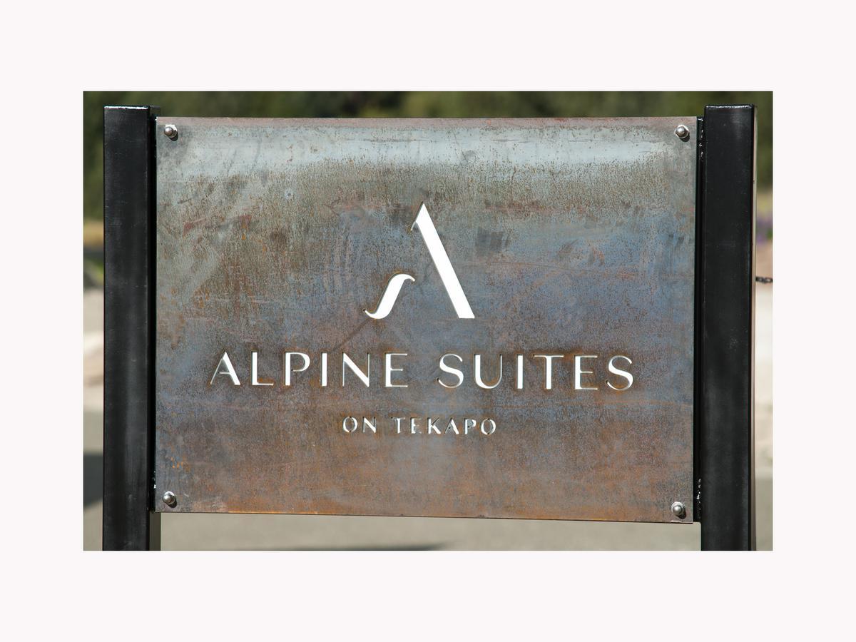 אגם טקפו Alpine Suites On Tekapo Luxury B&B מראה חיצוני תמונה